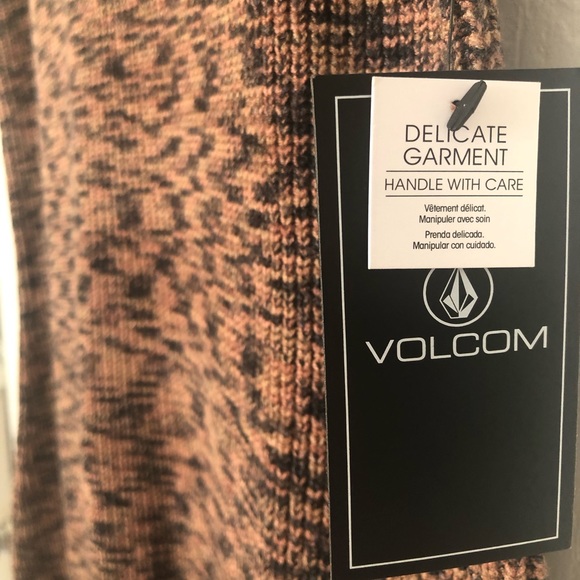 Volcom Sweater Knit tank dress (M) - Picture 12 of 15